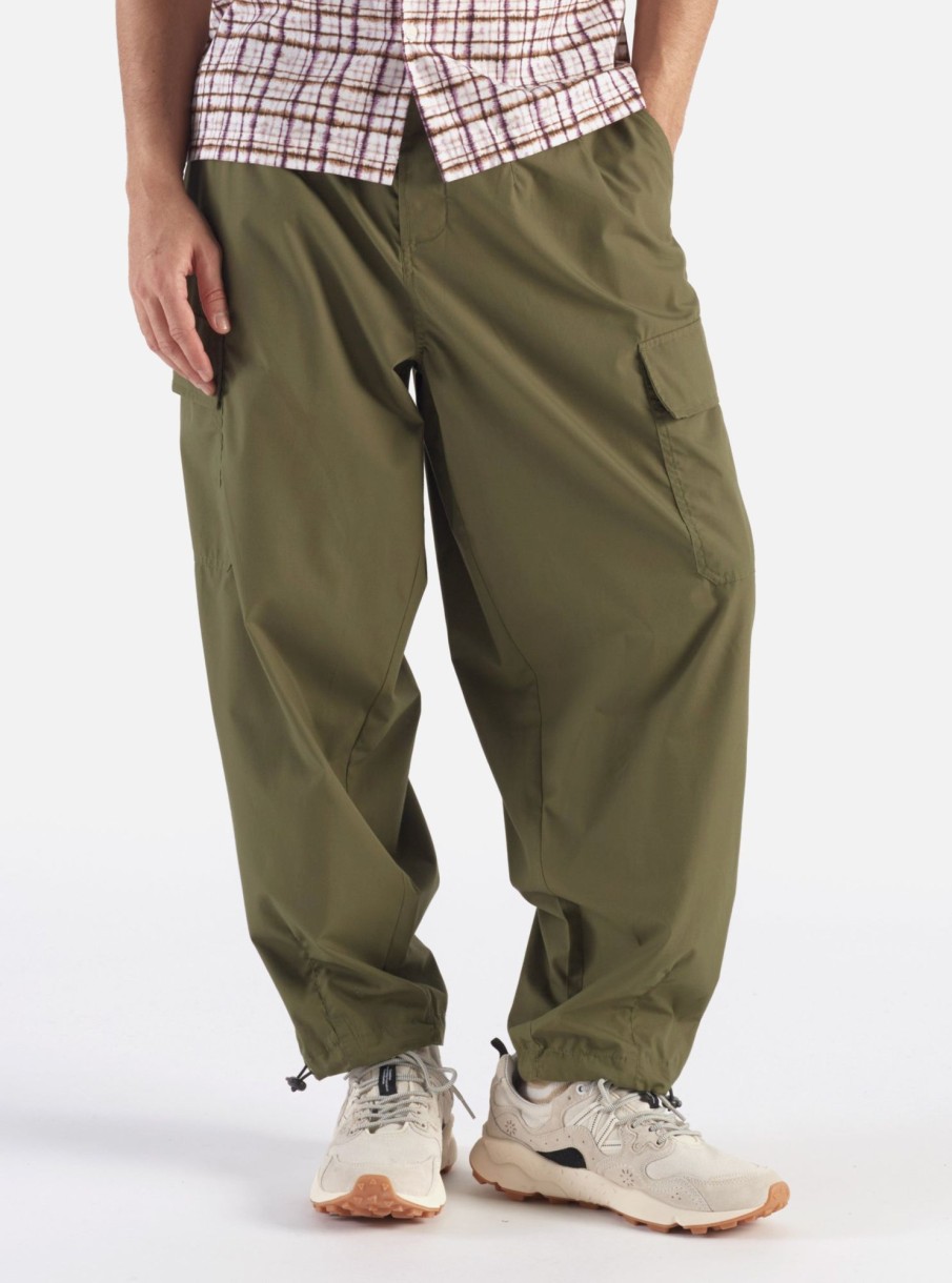 Clearance Universal Works Universal Works Loose Cargo Pant In Olive Recycled Poly Tech