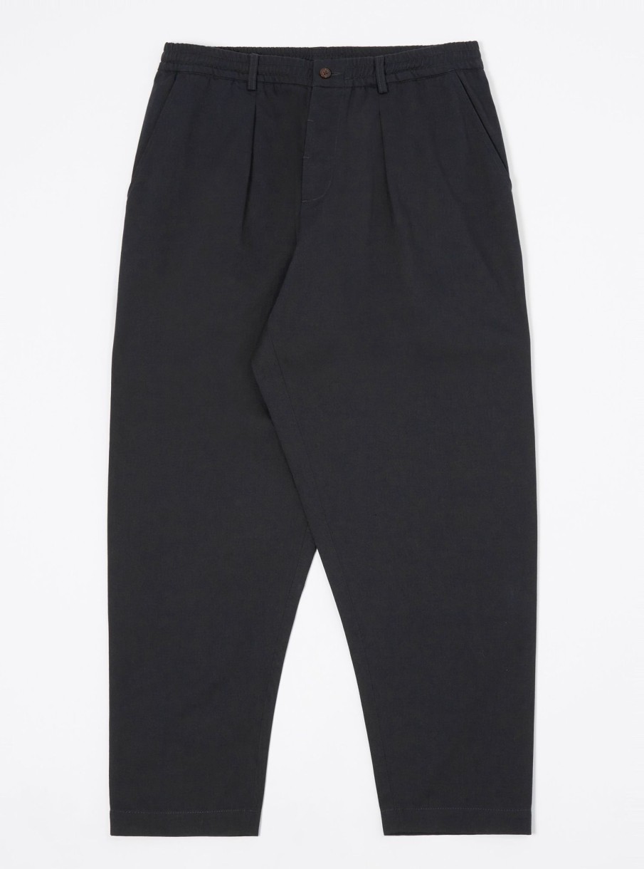 Clearance Universal Works Universal Works Pleated Track Pant In Black Twill